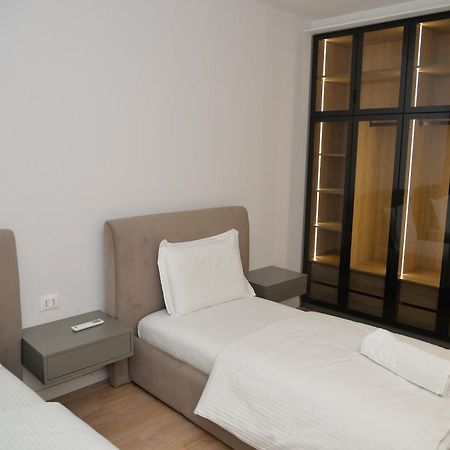 Hera Tirana Suite Deluxe Ngoại thất bức ảnh