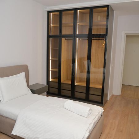 Hera Tirana Suite Deluxe Ngoại thất bức ảnh