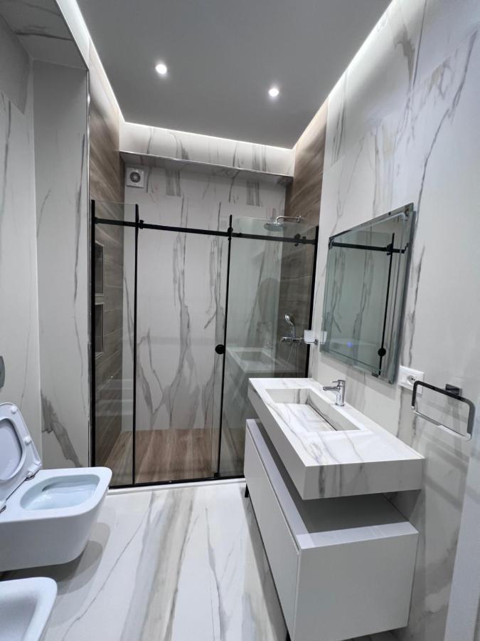 Hera Tirana Suite Deluxe Ngoại thất bức ảnh