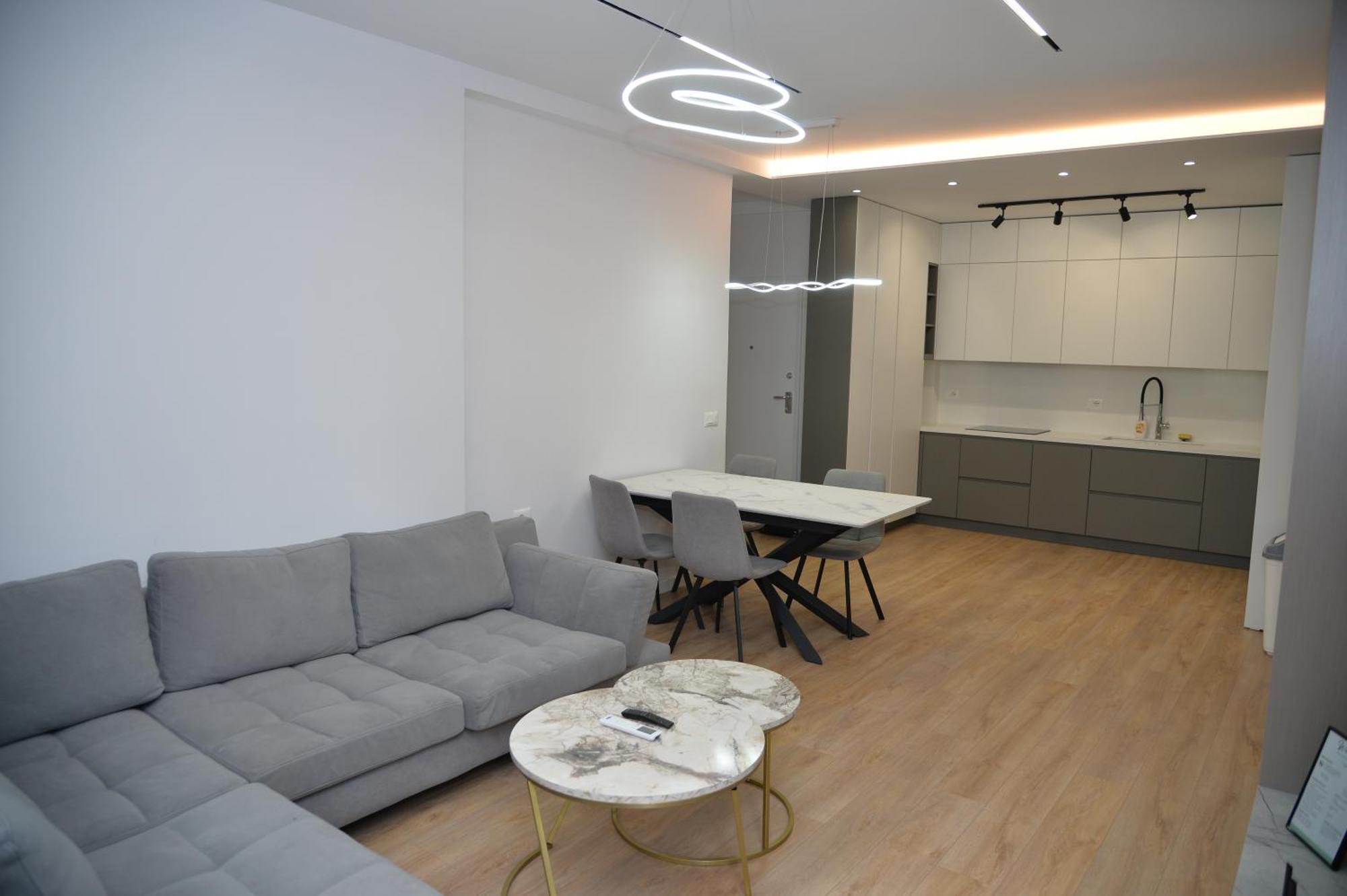 Hera Tirana Suite Deluxe Ngoại thất bức ảnh