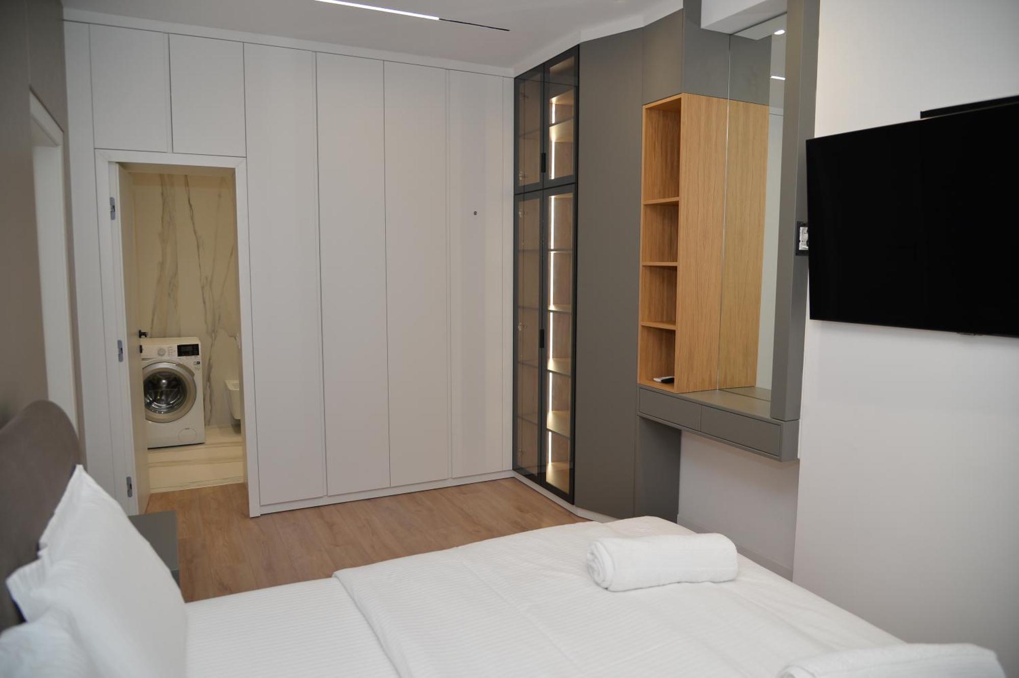 Hera Tirana Suite Deluxe Ngoại thất bức ảnh