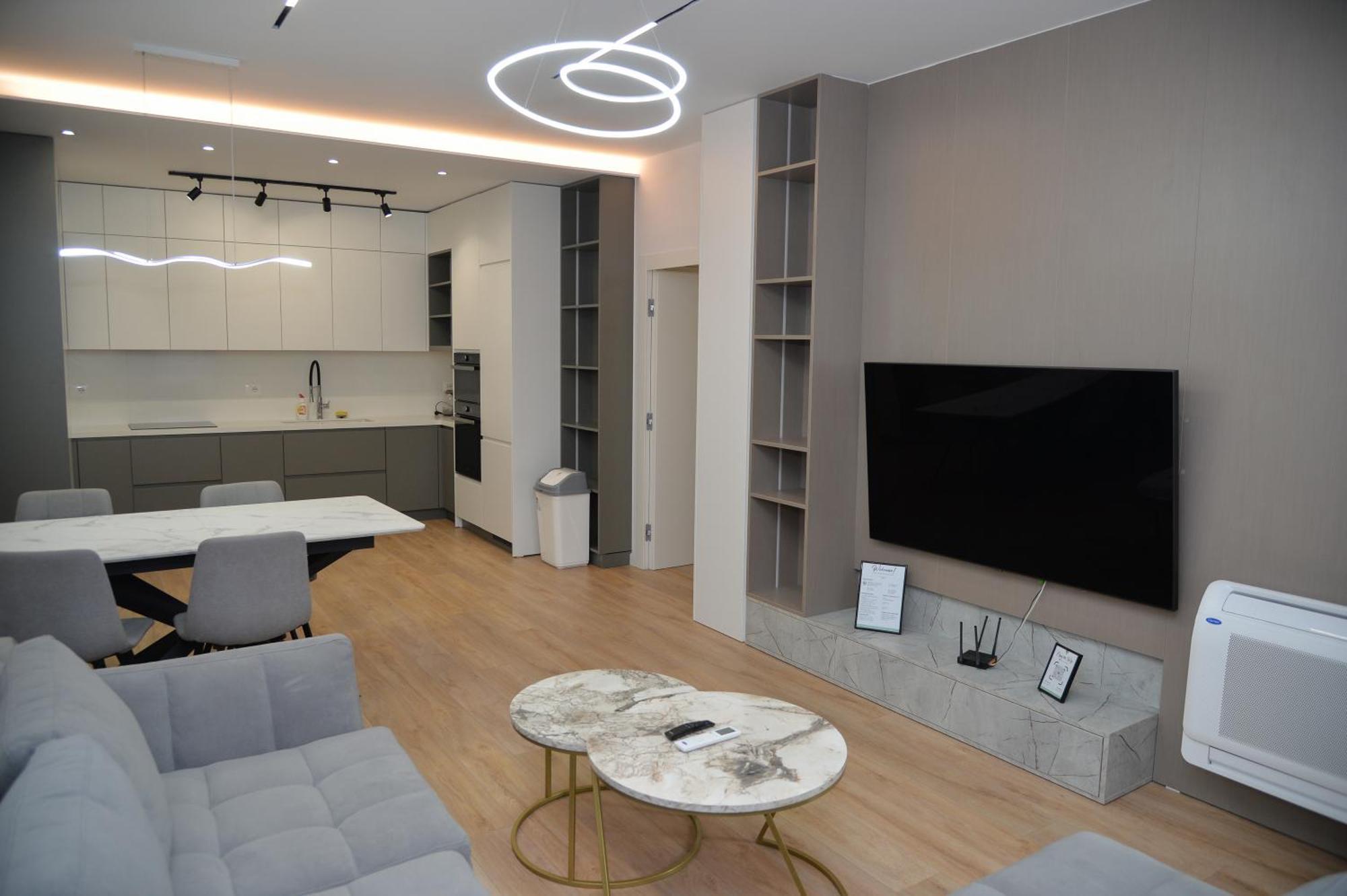 Hera Tirana Suite Deluxe Ngoại thất bức ảnh